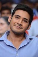 Mahesh Photos at SVSC 3 Platinum Disc
